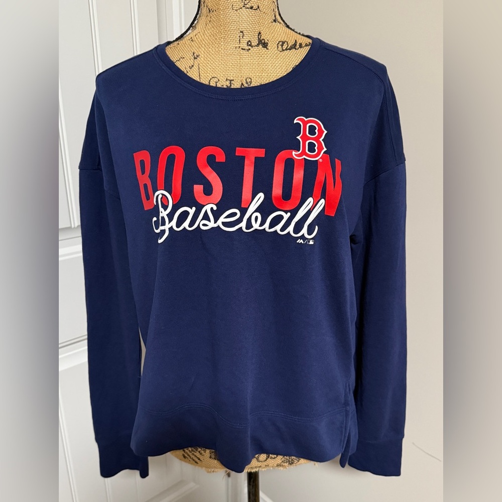 Majestic Size M Boston Red Sox Lightweight Sweatshirt – Women's Fan Apparel